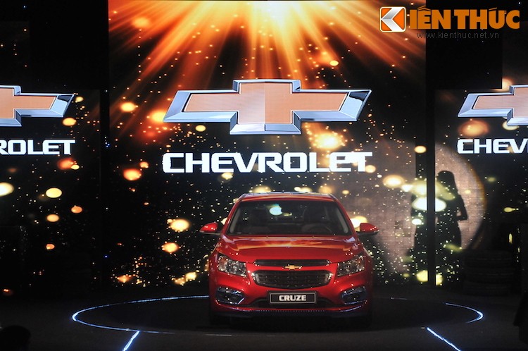 “Soi” nhung diem moi tren phien ban Chevrolet Cruze 2015